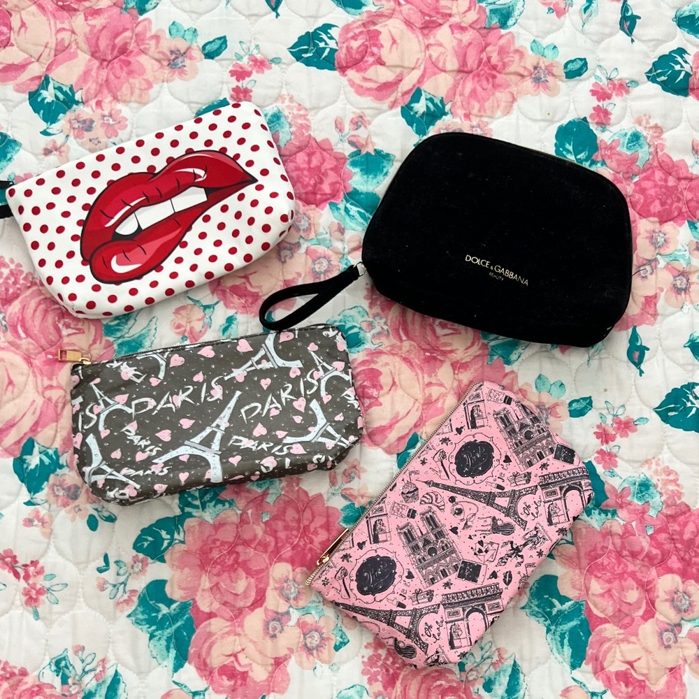 Dolce & gabana and other makeup bags bundle 🔥